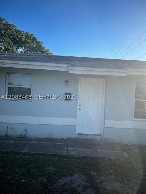Building Photo - 2746 Johnson St