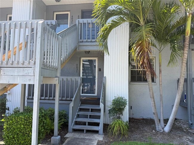 Building Photo - 4831 W McElroy Ave