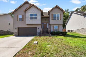 Building Photo - Pet Friendly Four Bedroom!