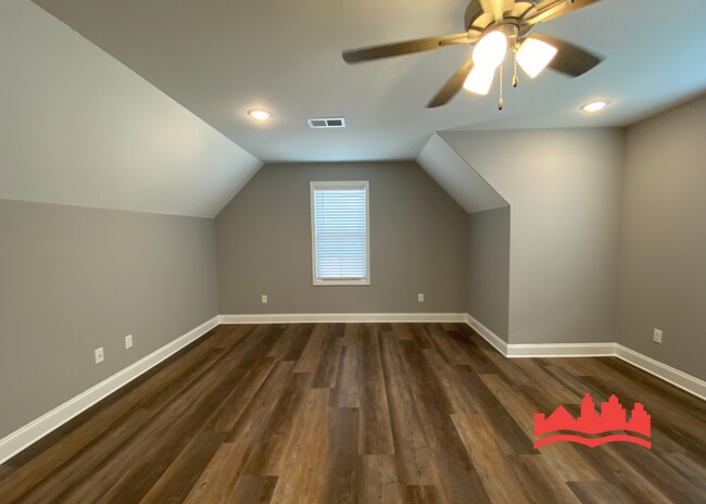 Building Photo - 9991 Messana St