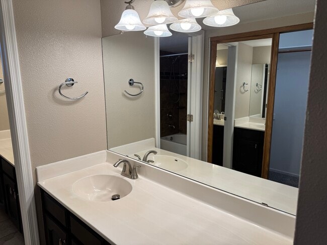 2nd vanity in master bathroom - 11011 N 92nd St