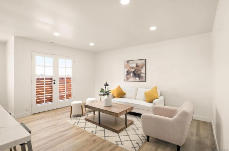 Building Photo - 3781 Ashford St