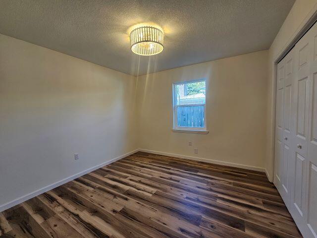 Building Photo - 600 Burgundy Ln