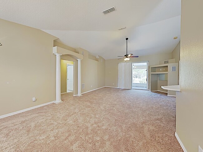 Building Photo - 289 Pine Trace Dr