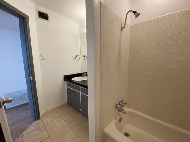 Building Photo - 4306 Avenue A