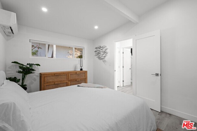 Building Photo - 25154 Malibu Rd