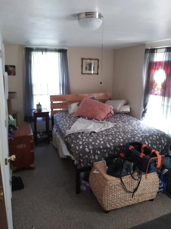 Bedroom - 39 Spring St