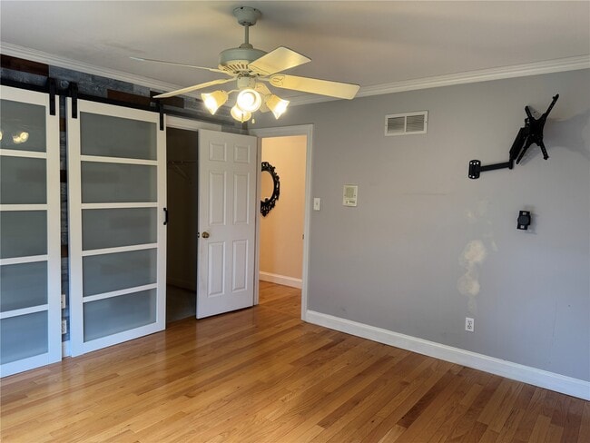 Building Photo - 14228 Manderleigh Woods Dr