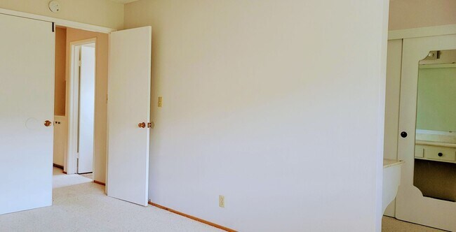 Building Photo - Large Landscaped Backyard! Fruit Trees- Fresh Interior Paint- Fresh Exterior paint- New Roof Comi...