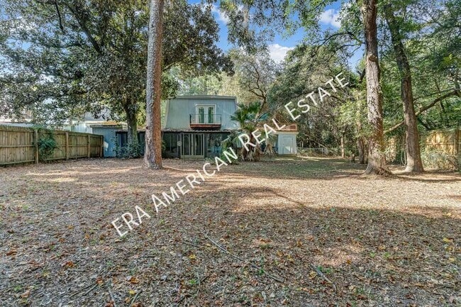 Building Photo - 2037 Lewis Turner Blvd