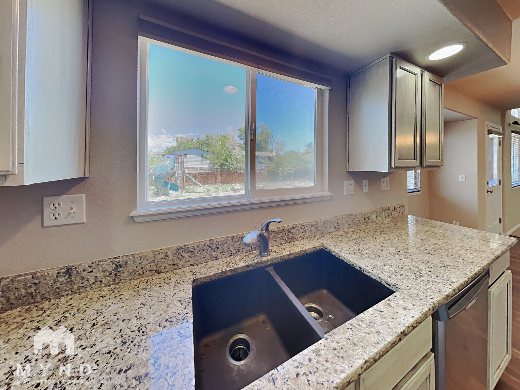 Building Photo - 7174 Araia Dr