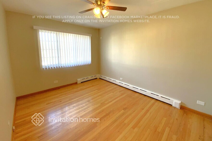 Building Photo - 129 E Central Ave