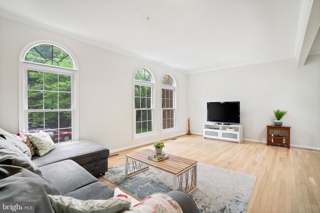 Building Photo - 9821 Tiffany Hill Ct