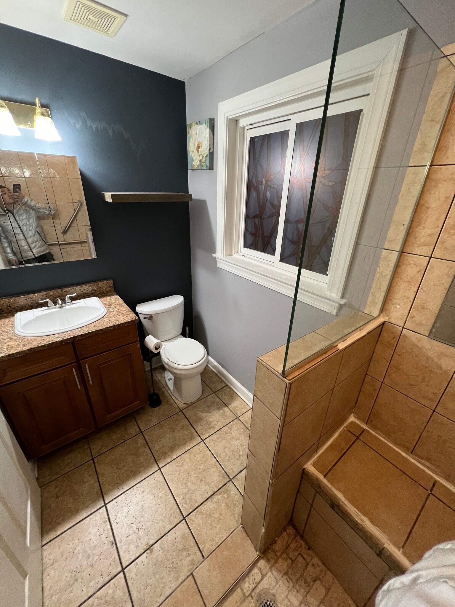 Building Photo - 2147 W 19th St