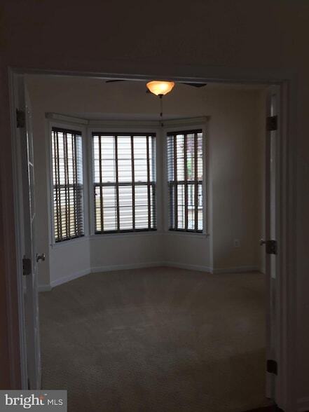 Building Photo - 43165 Barnstead Dr