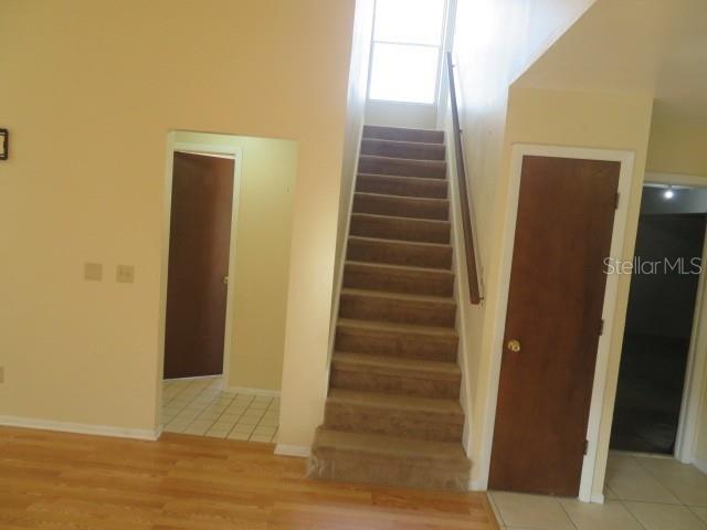 Building Photo - 1002 Gwyn Cir