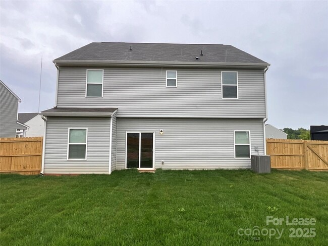 Building Photo - 6015 Ahoskie Dr