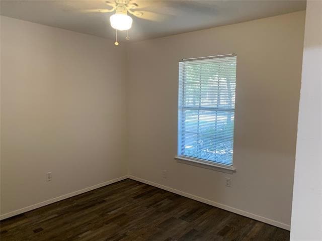 Building Photo - 2205 Landmark Ct
