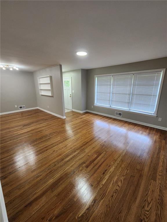 Building Photo - 1195 Starline Dr