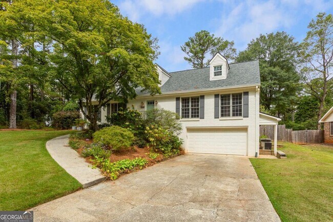 Building Photo - 1375 Mosswood Ln SE