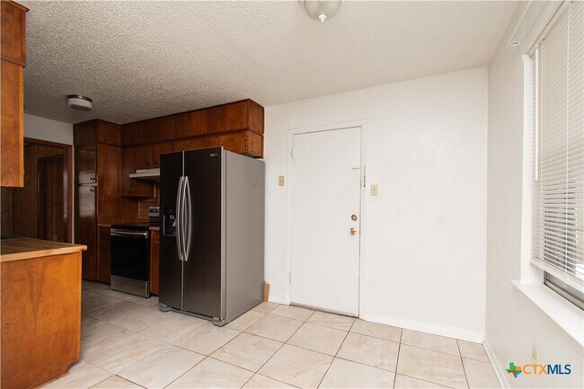 Building Photo - 119 Wolfe Rd