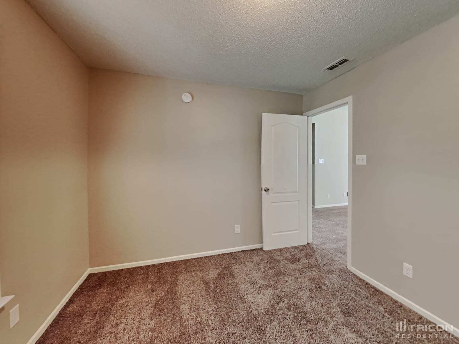 Building Photo - 2340 Bristol Dr
