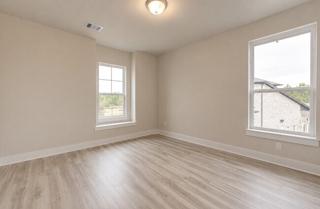 Building Photo - 21307 Blue Wood Aster Ct