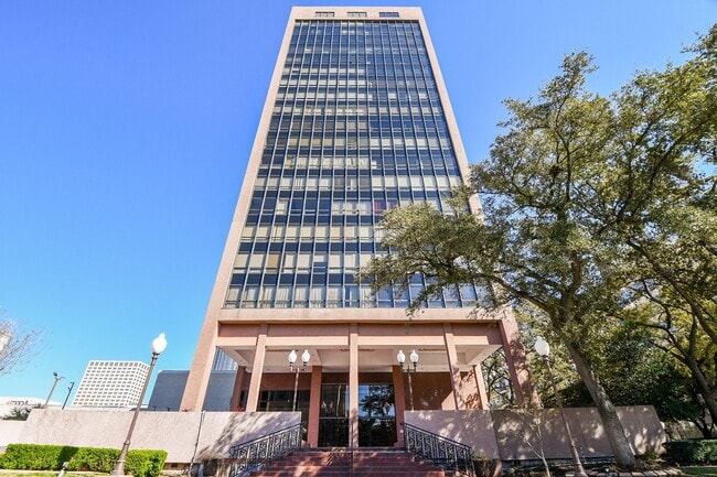 Primary Photo - 5150 Hidalgo St