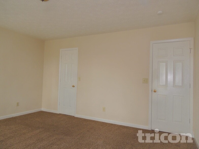 Building Photo - 2351 Boone Pl