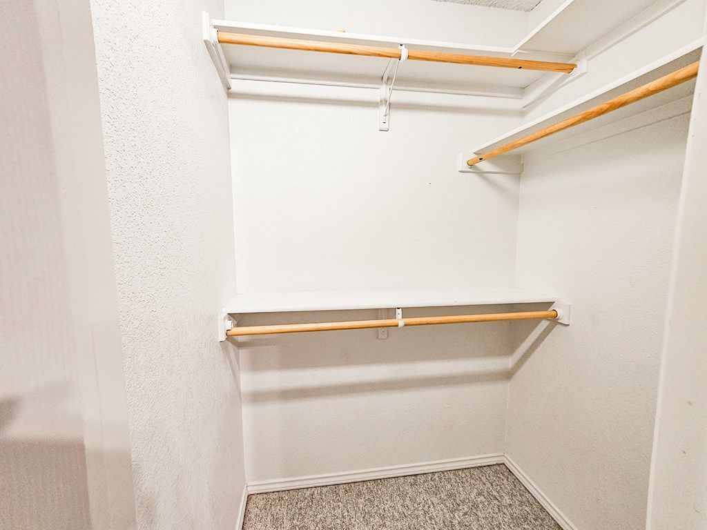 Building Photo - 4801 Whitman Dr