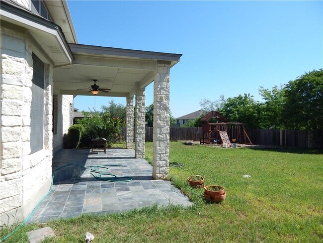 Building Photo - 10909 N Canoa Hills Trail