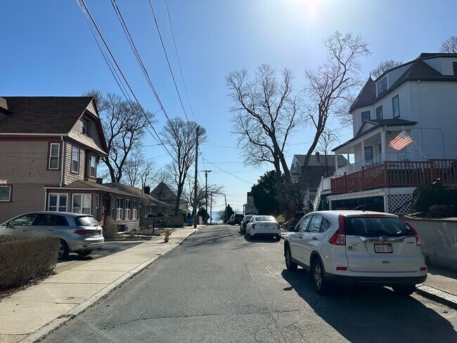 Building Photo - 86 Sagamore Ave