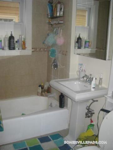 Building Photo - 6 Belmont St