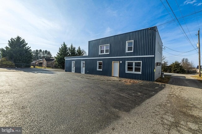 Building Photo - 1480 Seven Valleys Rd