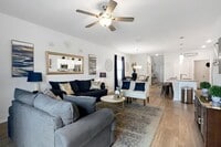 Building Photo - Spacious 5 Bedroom Home in West Ashley – P...