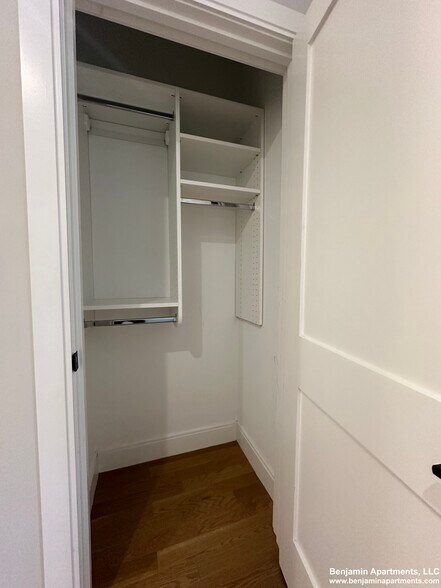 Building Photo - 47 Englewood Ave