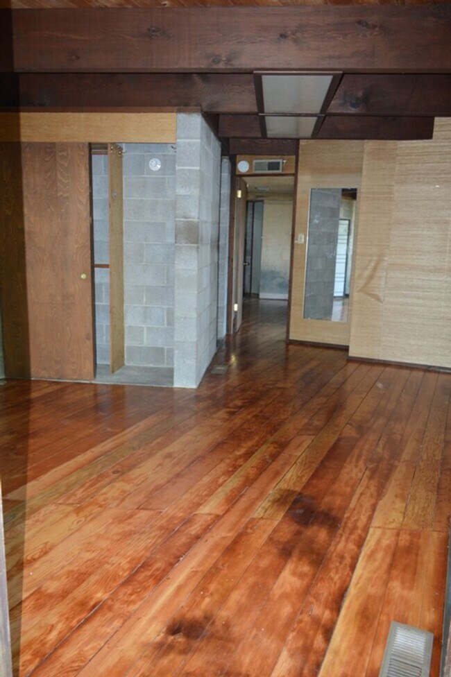 Building Photo - Sausalito Single Family with Spectacular 180 View