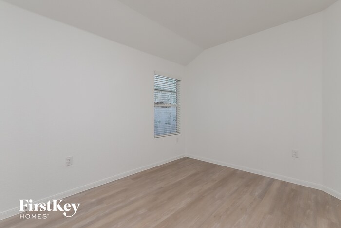 Building Photo - 4331 Meadowland Pl