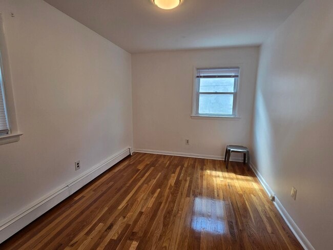 Building Photo - 777 Montgomery St