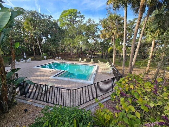 Building Photo - 2718 Orchid Oaks Dr