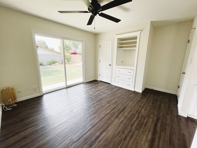 Building Photo - Turnkey 3-Bedroom Home with Modern Upgrade...