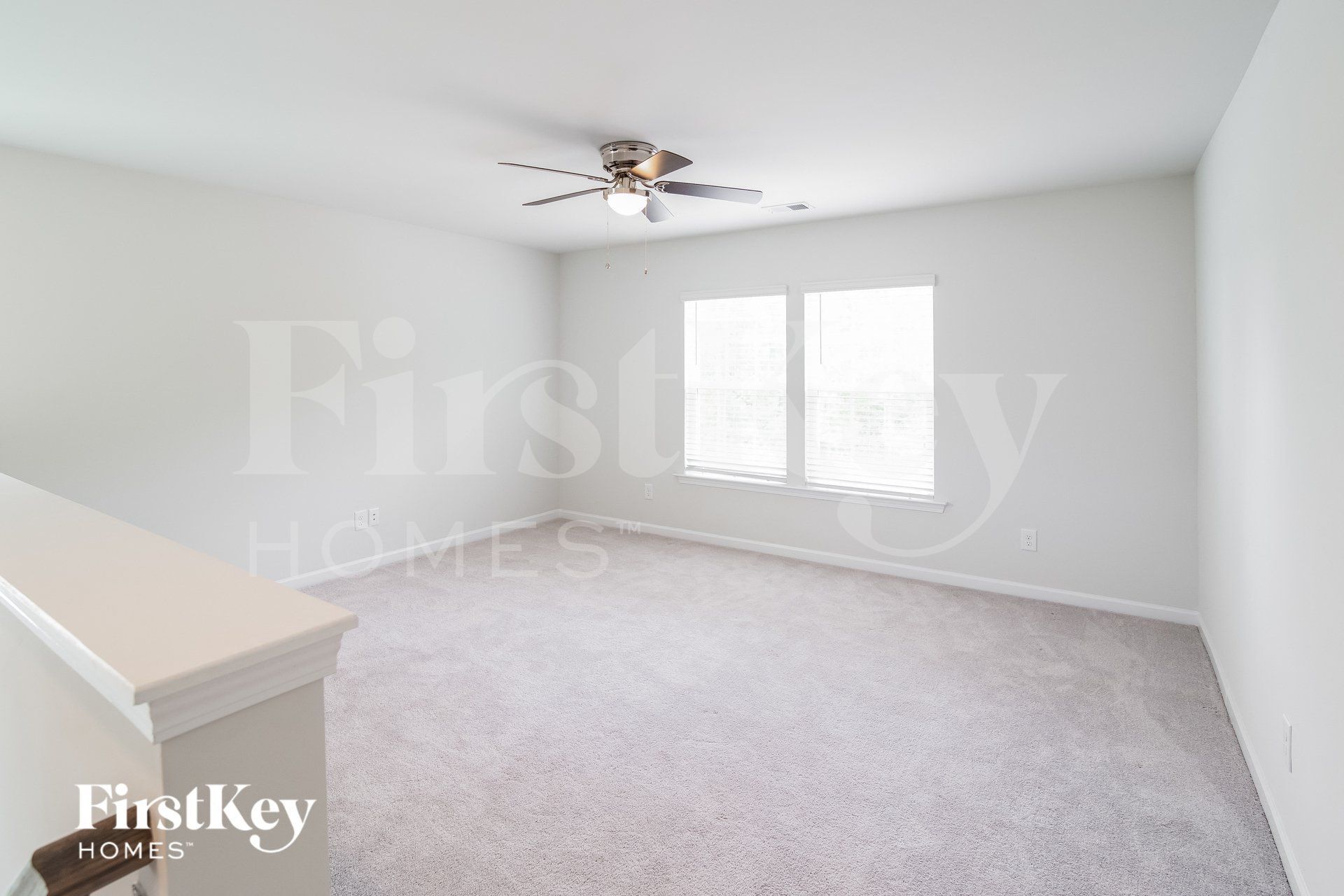 Building Photo - 227 Firewheel Ct