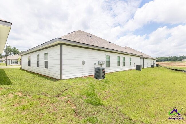 Building Photo - 2141 GA-127