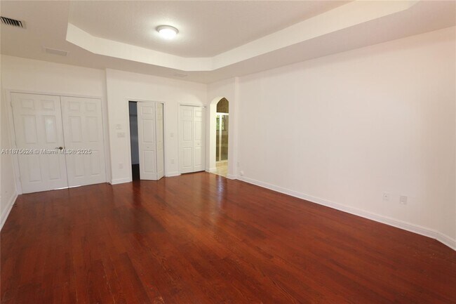 Building Photo - 15449 SW 31st Ln