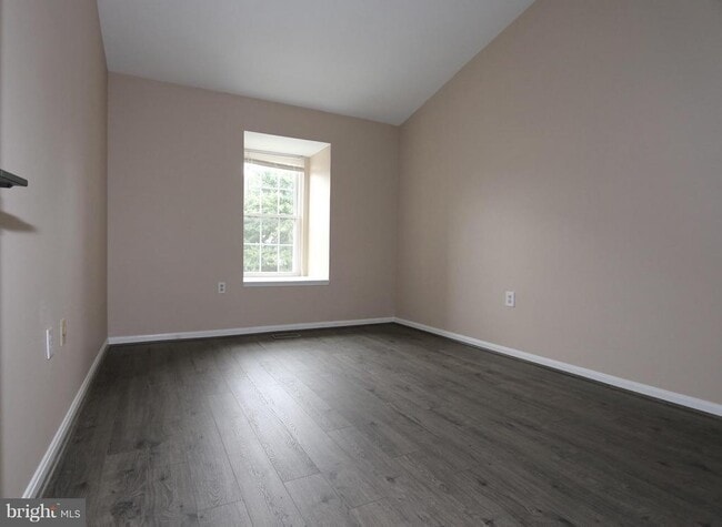 Building Photo - 203 Autumn Flower Ln