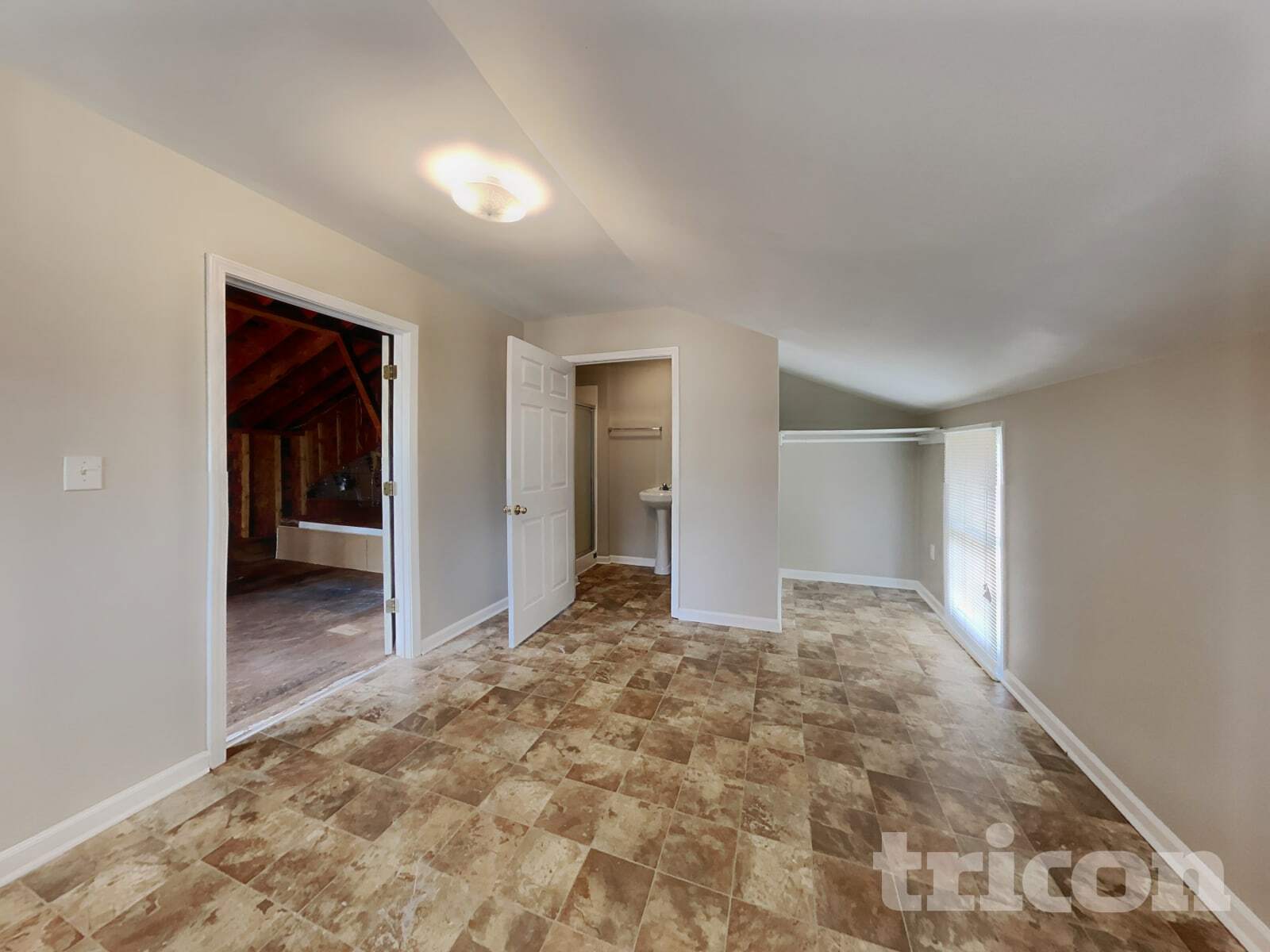 Building Photo - 531 Griffith Dr