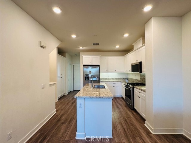 Building Photo - 2626 Glamis Ct