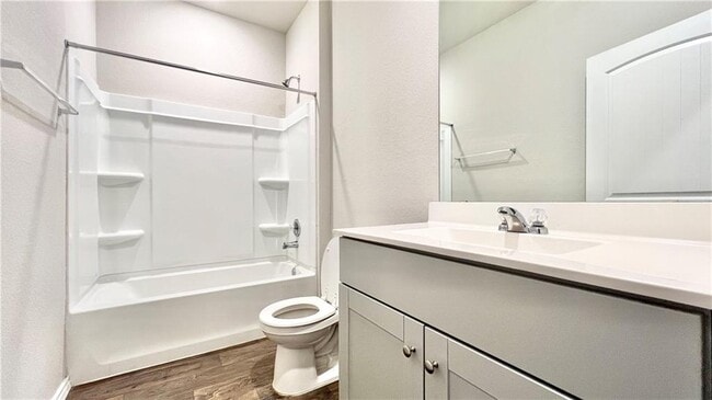 Building Photo - 5913 Shanjia Dr