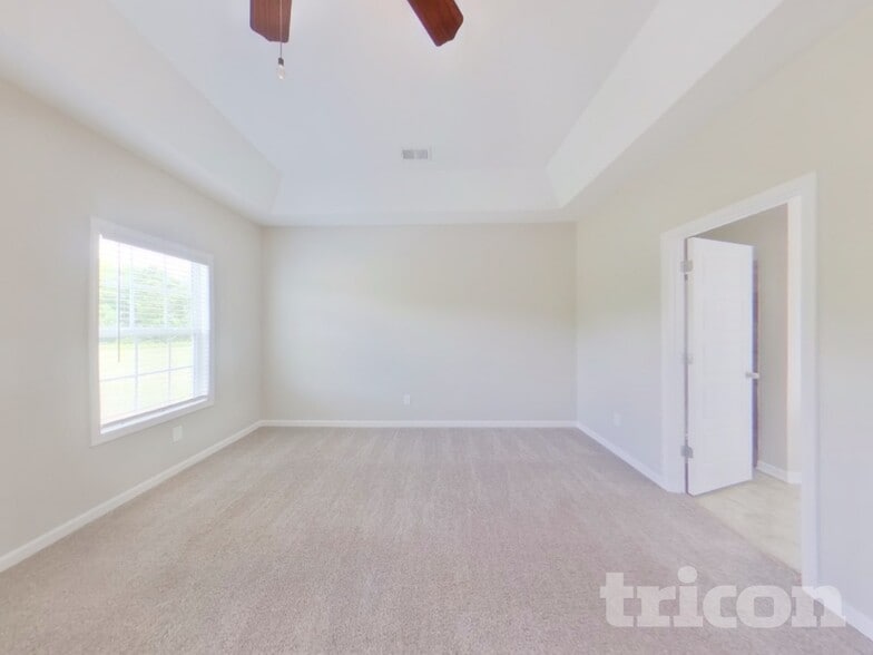 Building Photo - 817 Ellyson Dr