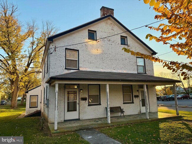 Building Photo - 137 E Baltimore St